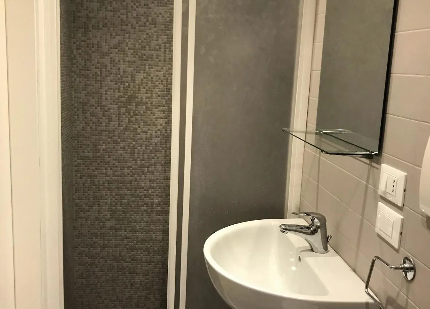 Santi Apostoli Apartment Venice